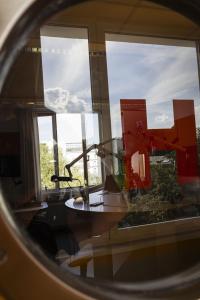 Profi-Equipment für ehrenamtliches Engagement. Bild: Bundeskanzleramt / bundesfoto / Christina Czybik